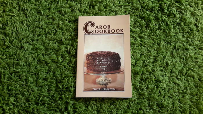 Carob Cookbook – für alle poor sods wie mich, die keine Schokolade vertragen